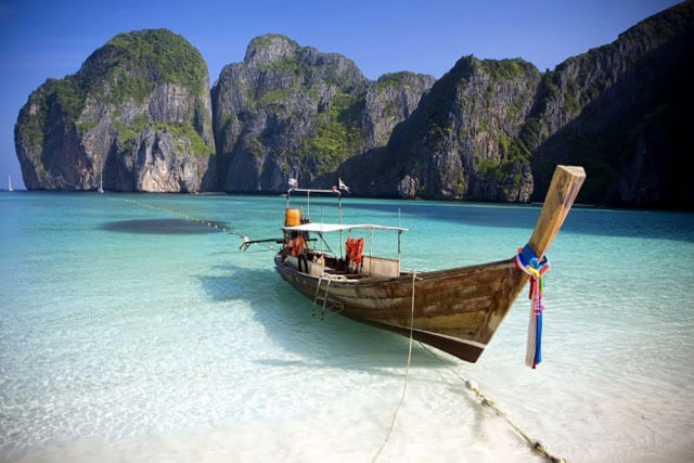 PHI PHI ISLAND DAY TOUR BY SPEED BOAT